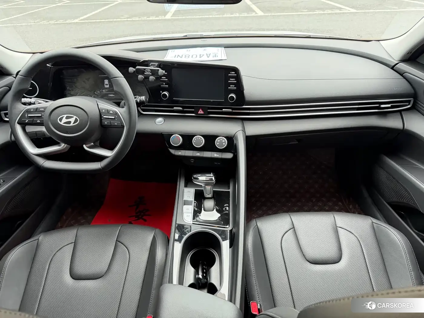 Hyundai Elantra 2023 Белый из Китая, фото 3