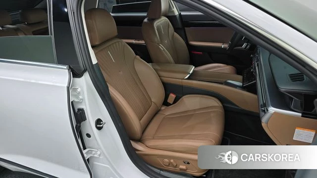 Hyundai Grandeur Hybrid (GN7) 2024 Белый из Кореи, фото 3
