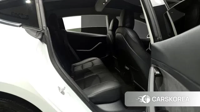 Tesla Model 3 2020 Белый из Кореи, фото 3