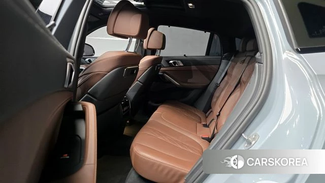 BMW X6 (G06) 2024 Цвет галактики из Кореи, фото 3
