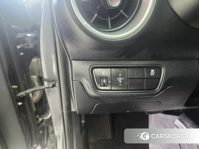 Kia The New K3 2nd generation 2021 Серый из Кореи, фото 3