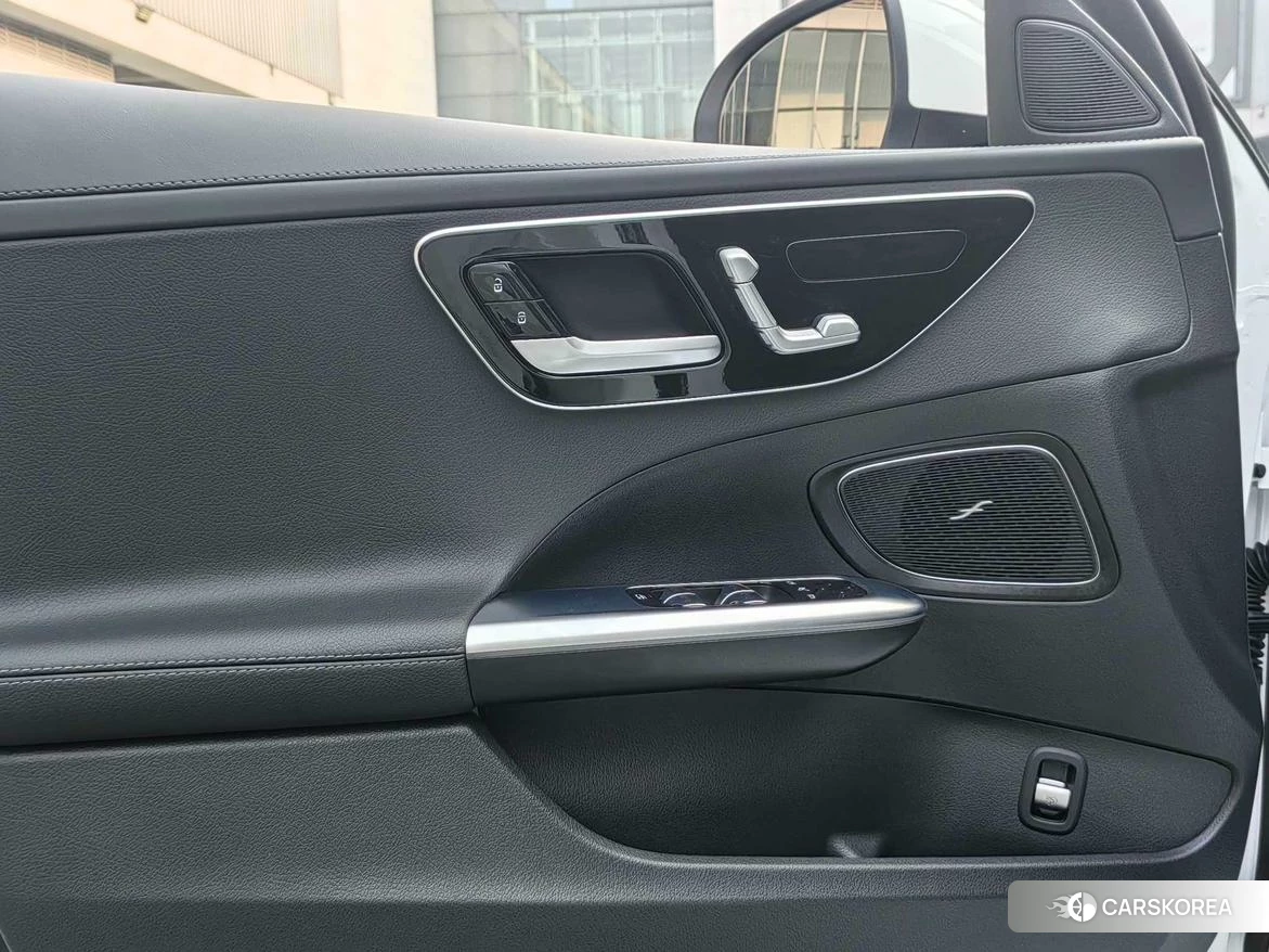 Mercedes-Benz C-class 2023 Белый из Китая, фото 3