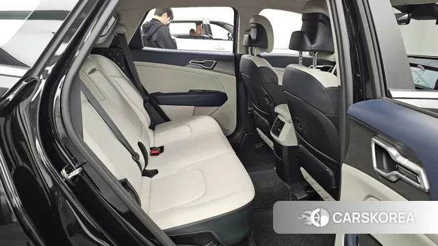 Kia Sportage 5th Generation Hybrid 2021 Черный из Кореи, фото 3