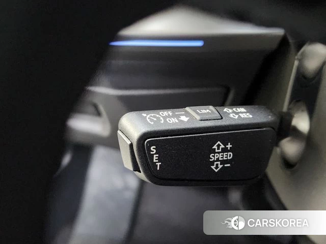 Audi A3 (8Y) 2023 Белый из Кореи, фото 3