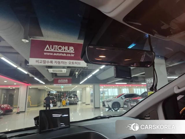 Hyundai Staria 2022 Желтый из Кореи, фото 3