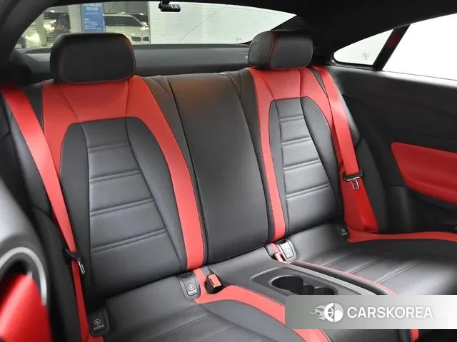 Mercedes-Benz E-Class W213 2023 Черный из Кореи, фото 3