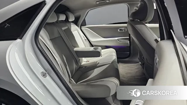 Hyundai Ionic 6 2023 Белый из Кореи, фото 3