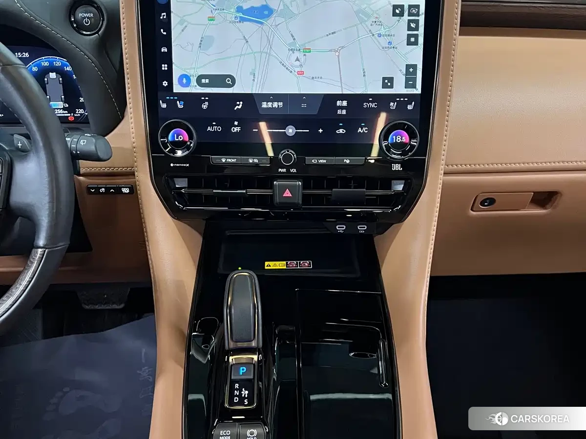 Toyota Vellfire 2025 Белый из Китая, фото 3