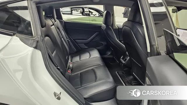 Tesla Model 3 2022 Белый из Кореи, фото 3