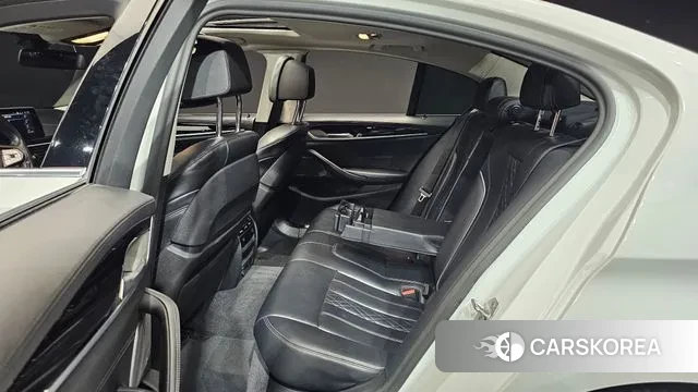 BMW 5 Series (G30) 2020 Белый из Кореи, фото 3