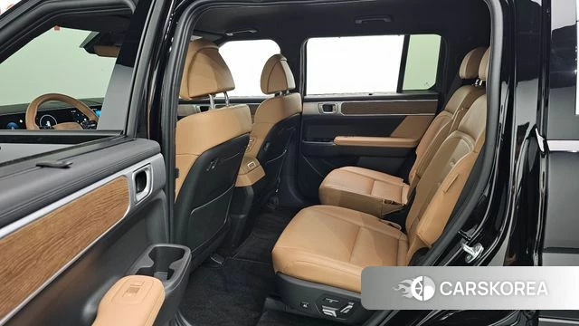 Hyundai Santa Fe (MX5) 2024 Черный из Кореи, фото 3