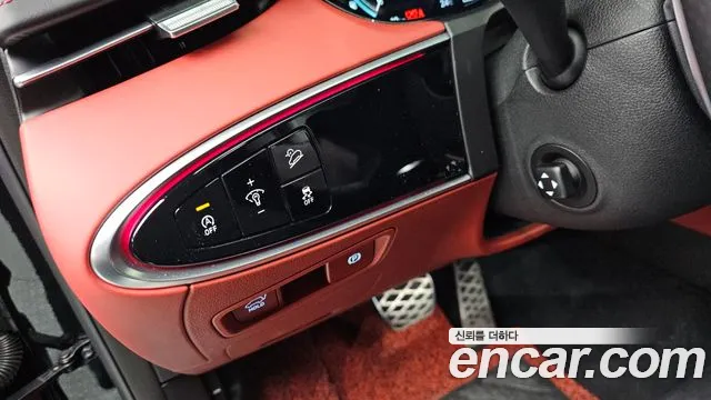 Genesis GV70 2021 Черный из Кореи, фото 3