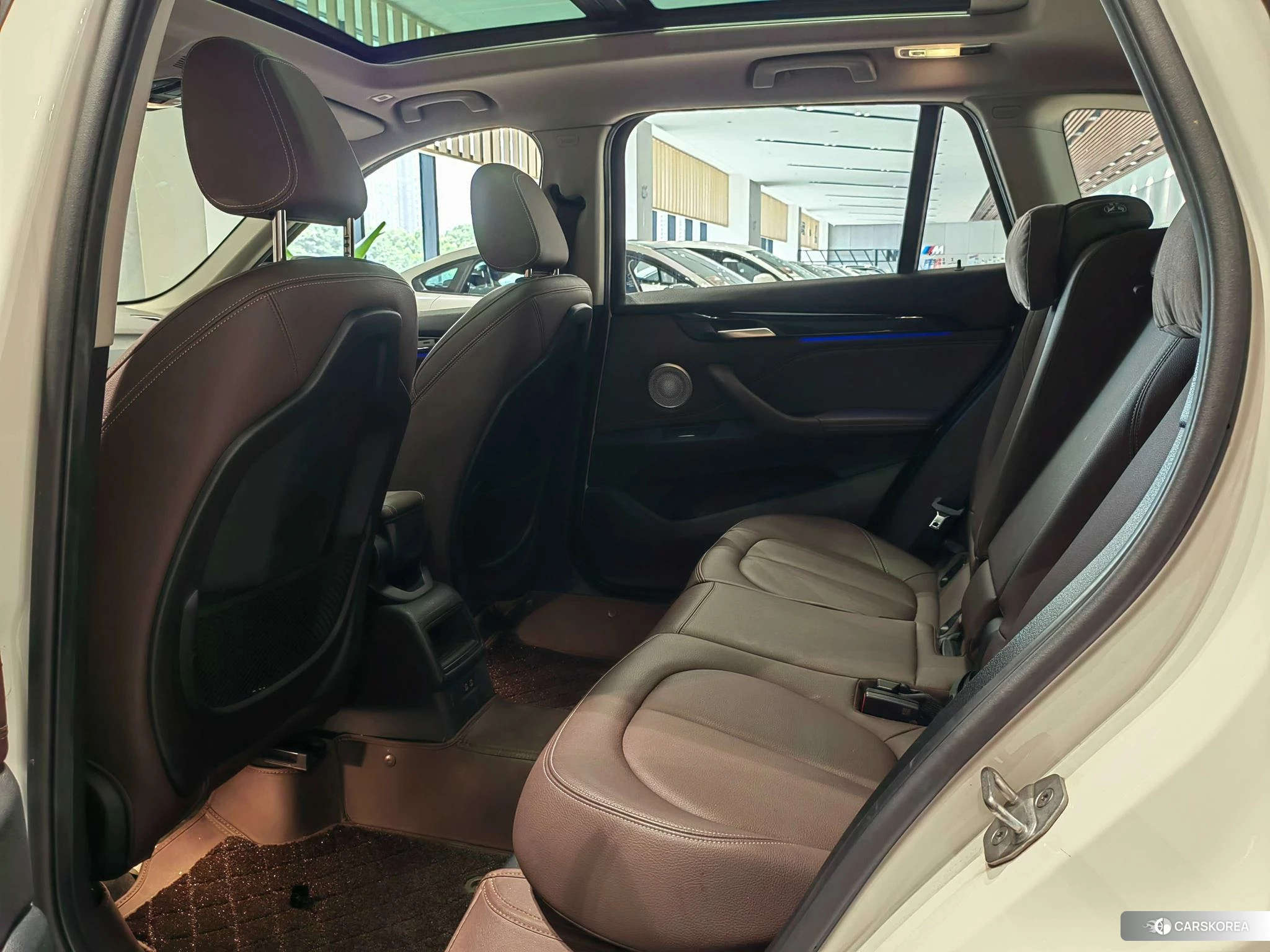 BMW X1 2021 Белый из Китая, фото 3