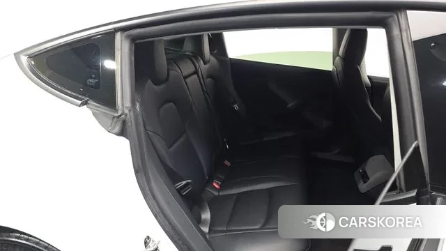 Tesla Model 3 2020 Белый из Кореи, фото 3