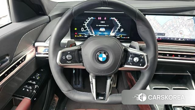 BMW 7 Series (G70) 2023 Белый из Кореи, фото 3