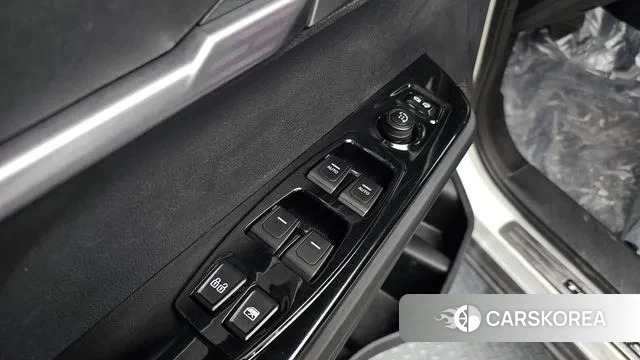 Ssangyong Torres 2022 Белый из Кореи, фото 3