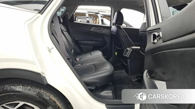 Kia Sportage 5th Generation 2021 Белый из Кореи, фото 3