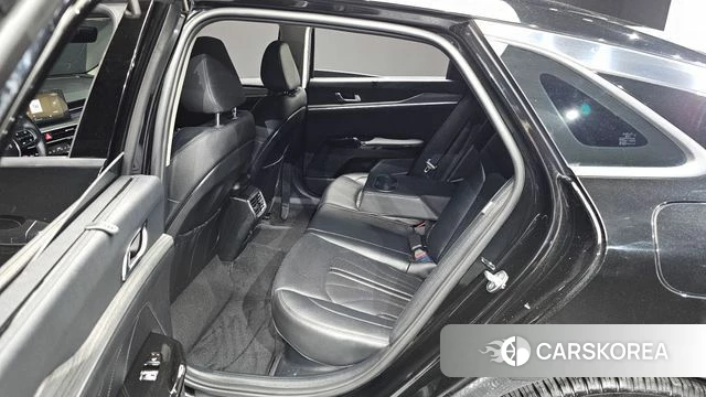 Kia The New K5 Hybrid 3rd generation 2024 Черный из Кореи, фото 3