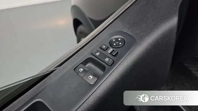 Hyundai Staria 2023 Черный из Кореи, фото 3