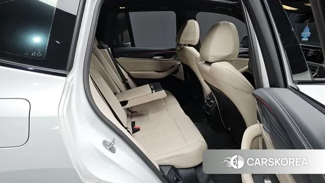 BMW iX3 2024 Белый из Кореи, фото 3