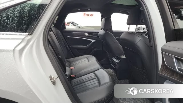 Audi A6 (C8) 2021 Белый из Кореи, фото 3