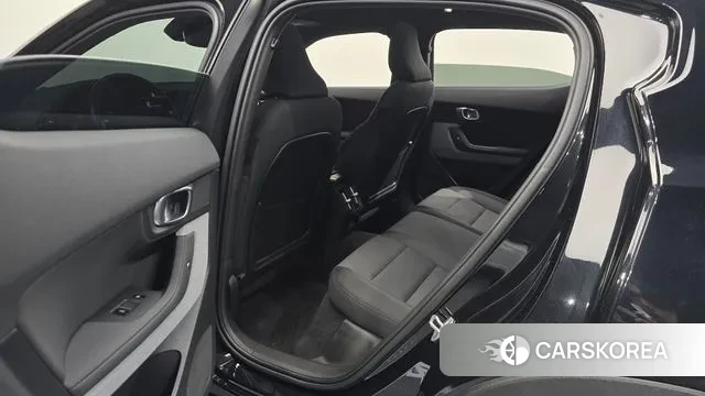 Polestar Polestar 2 2023 Черный из Кореи, фото 3