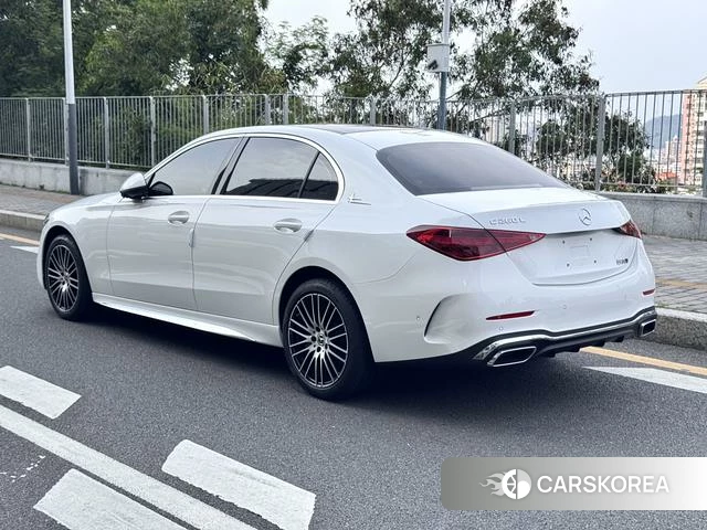Mercedes-Benz Class C 2025 Белый из Китая, фото 3