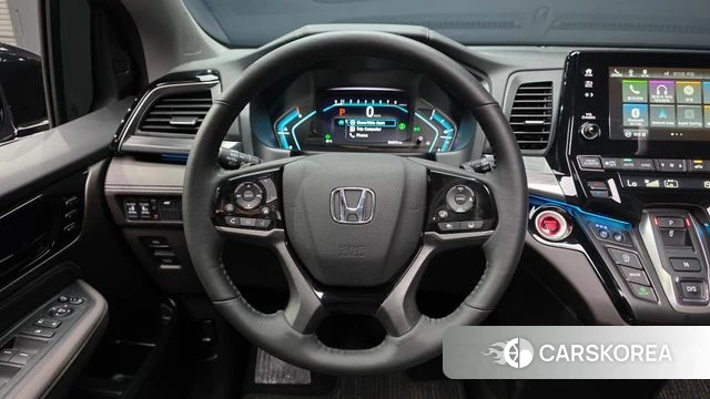 Honda Odyssey 2023 Серый из Кореи, фото 3