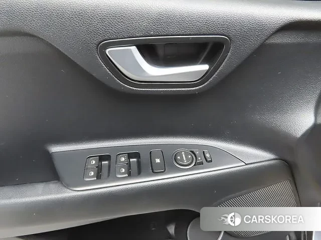 Kia Stonic 2018 Синий из Кореи, фото 3