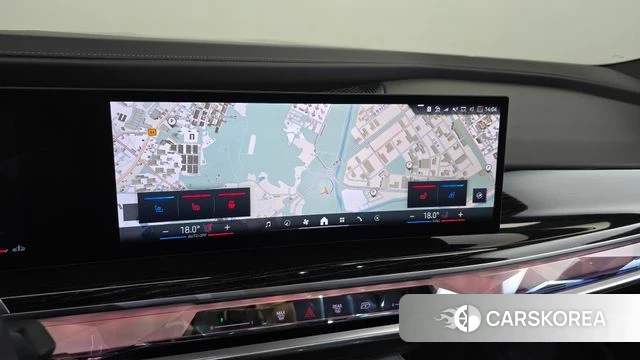 BMW 7 Series (G70) 2024 Черный из Кореи, фото 3