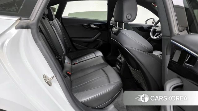 Audi A5 (F5) 2021 Белый из Кореи, фото 3