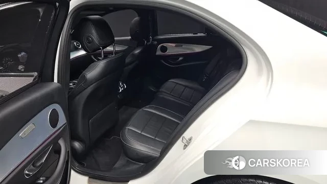 Mercedes-Benz E-Class W213 2019 Белый из Кореи, фото 3