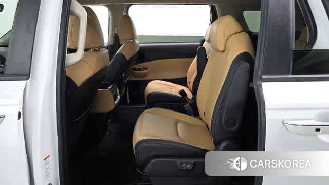 Kia Carnival 4th generation 2023 Белый из Кореи, фото 3