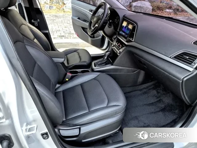 Hyundai Avante AD 2018 Серебряный из Кореи, фото 3