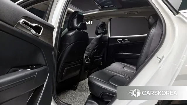 Kia Sportage 5th Generation 2022 Белый из Кореи, фото 3