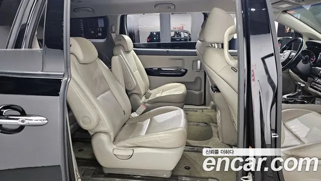 Kia The New Carnival 2018 Черный из Кореи, фото 3