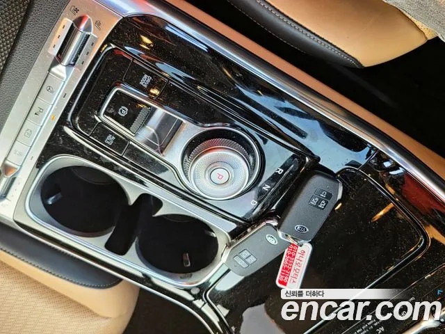 Kia Carnival 4th generation 2021 Серебряный из Кореи, фото 3