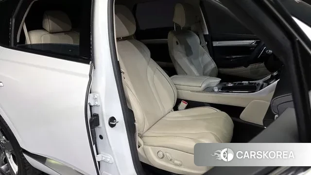 Genesis GV80 2023 Белый из Кореи, фото 3