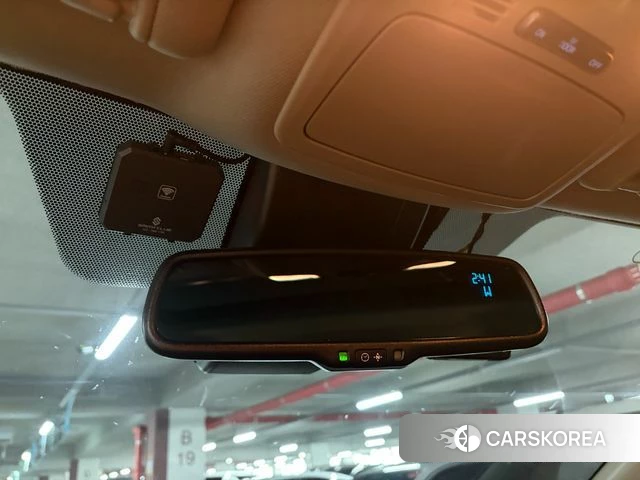 Toyota Sienna 2018 Белый из Кореи, фото 3