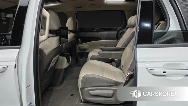 Kia The New Carnival 4th Generation 2025 Белый из Кореи, фото 3