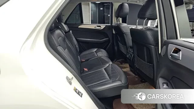 Mercedes-Benz GLE - Class W166 2018 Белый из Кореи, фото 3