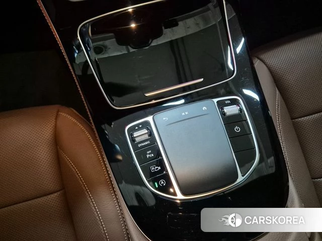 Mercedes-Benz E-Class W213 2023 Серый из Кореи, фото 3
