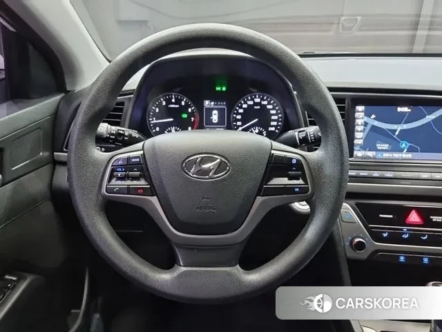 Hyundai Avante AD 2018 Белый из Кореи, фото 3