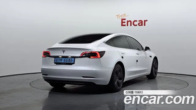 Tesla Model 3 2020 Белый из Кореи, фото 3