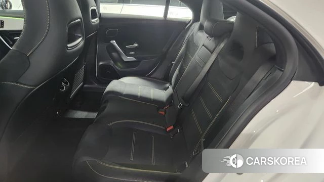 Mercedes-Benz CLA-Class C118 2025 Белый из Кореи, фото 3