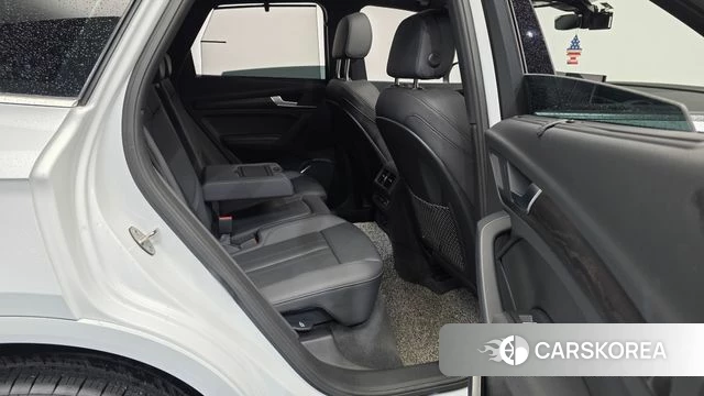 Audi Q5 (FY) 2022 Белый из Кореи, фото 3