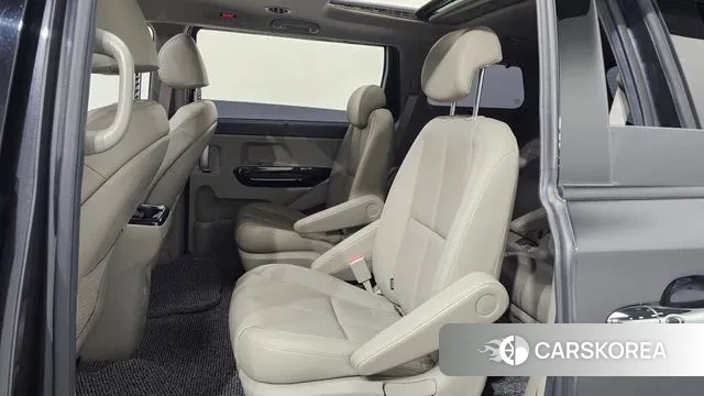 Kia The New Carnival 2019 Серый из Кореи, фото 3