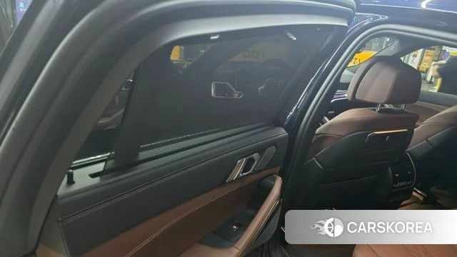 BMW X6 (G06) 2026 Черный из Кореи, фото 3