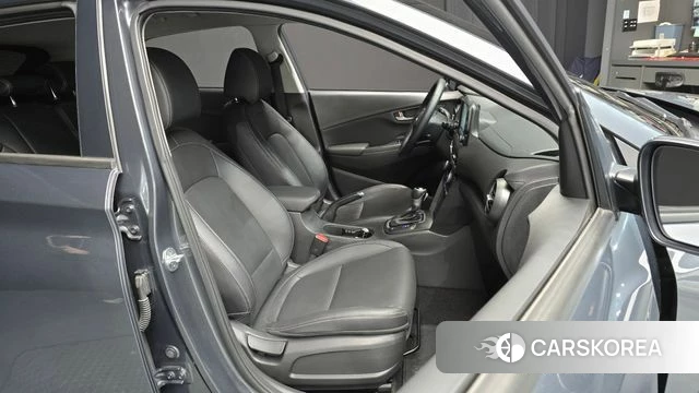 Hyundai Kona 2019 Серый из Кореи, фото 3