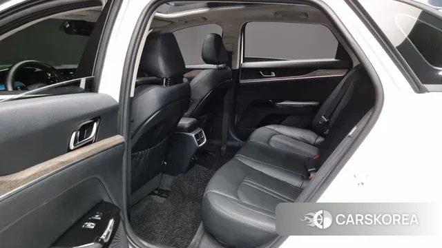 Kia K5 3rd generation 2020 Белый из Кореи, фото 3